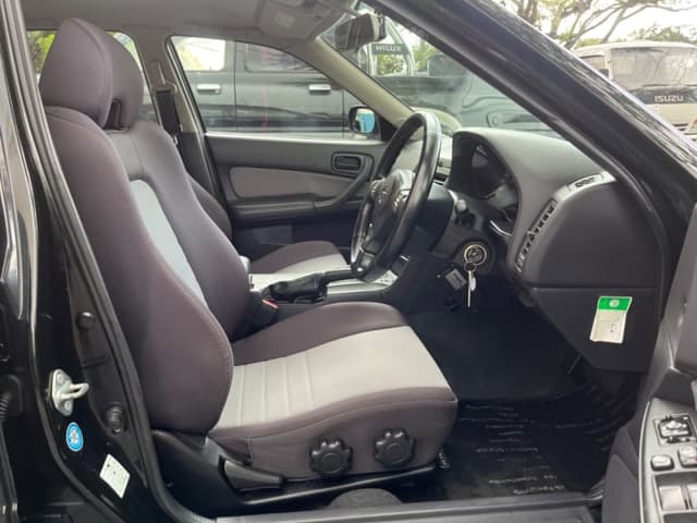 1998 Nissan Skyline JDM car for sale — photo 11 of 17