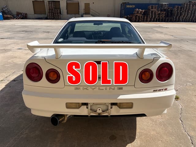 1998 Nissan Skyline JDM car for sale — photo 7 of 18