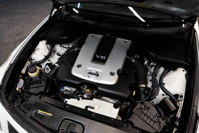 2009 Nissan Skyline JDM car for sale — photo 11 of 15