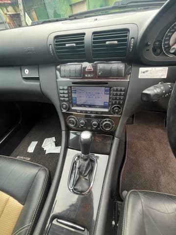 2004 Mercedes-Benz C Class JDM car for sale — photo 14 of 19