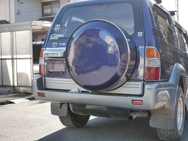 1996 Toyota Land Cruiser Prado JDM car for sale — photo 10 of 25