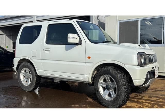 2010 Suzuki Jimny JDM car for sale — photo 3 of 25