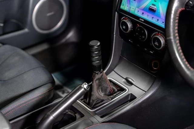 2009 Mazda Axela JDM car for sale — photo 17 of 19