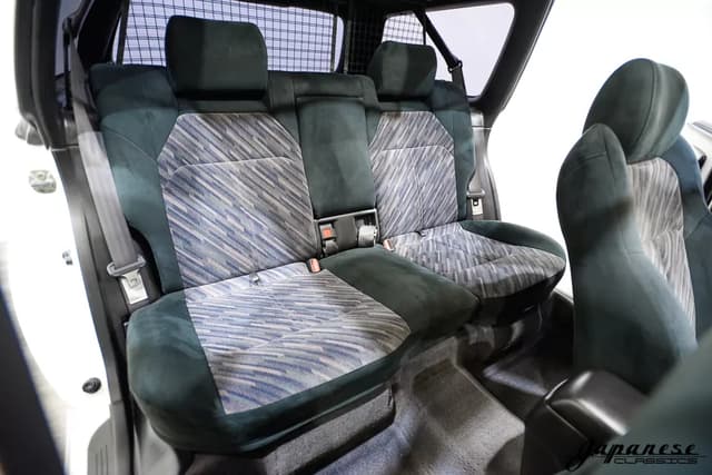 1996 Subaru Legacy JDM car for sale — photo 17 of 25