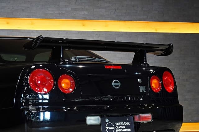 2002 Nissan Skyline JDM car for sale — photo 17 of 25
