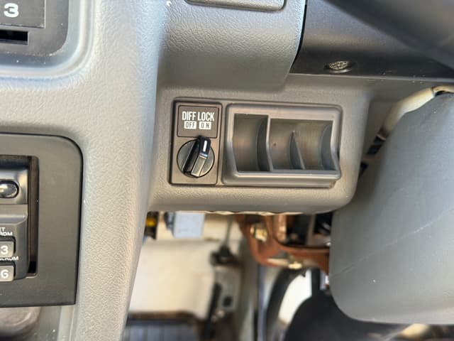 1996 Subaru Sambar JDM car for sale — photo 22 of 25