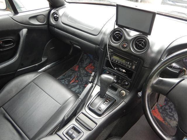 1998 Mazda Roadster (Eunos Roadster / MX-5) JDM car for sale — photo 15 of 20