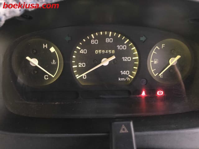 1999 Daihatsu Hijet JDM car for sale — photo 18 of 22