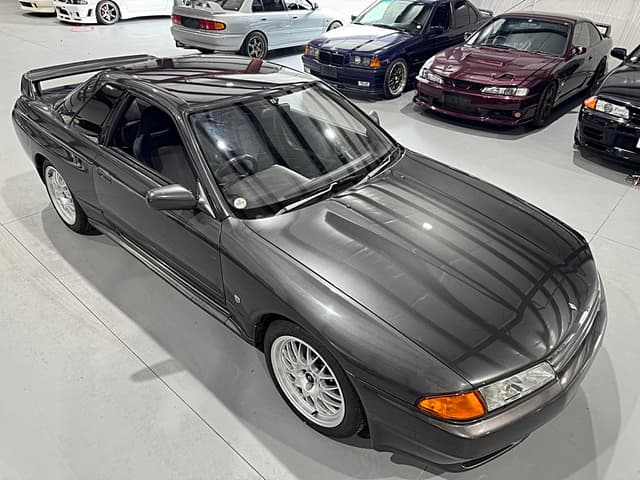 1993 Nissan Skyline JDM car for sale — photo 8 of 25