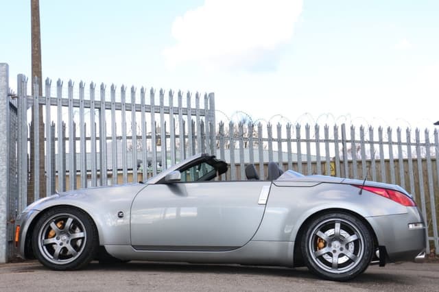 2005 Mazda JDM car for sale — photo 24 of 25