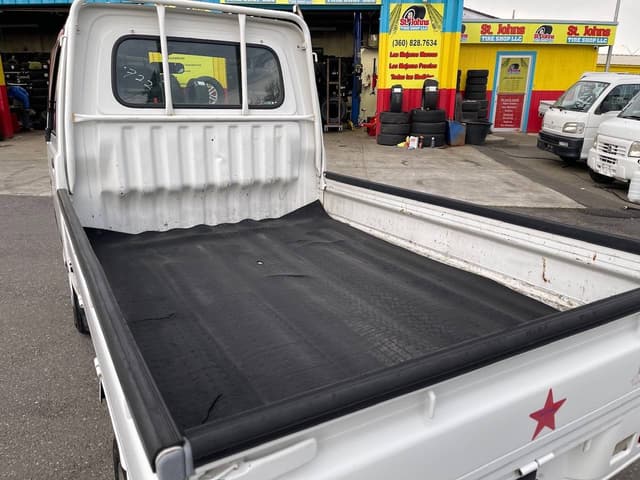 1998 Daihatsu Hijet JDM car for sale — photo 14 of 25