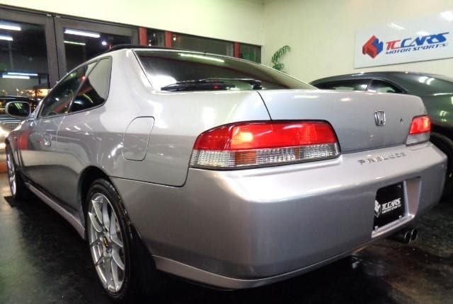 1997 Honda Prelude JDM car for sale — photo 12 of 25