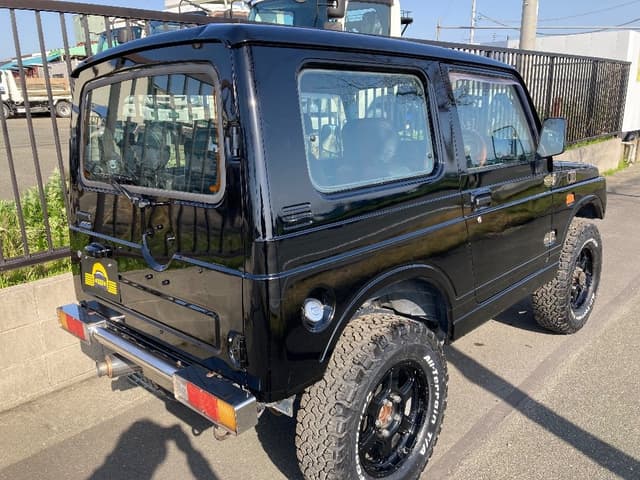 1996 Suzuki Jimny JDM car for sale — photo 8 of 25