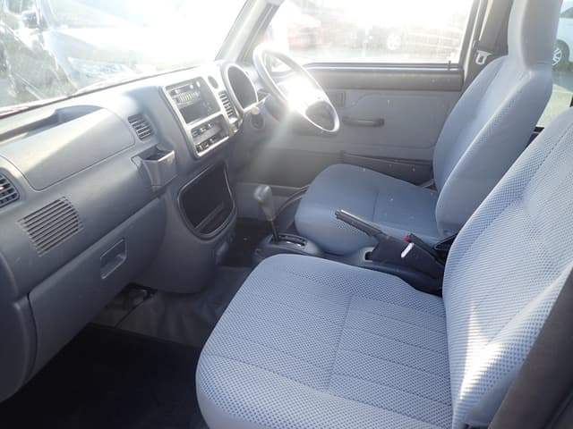 2006 Daihatsu Hijet JDM car for sale — photo 14 of 24