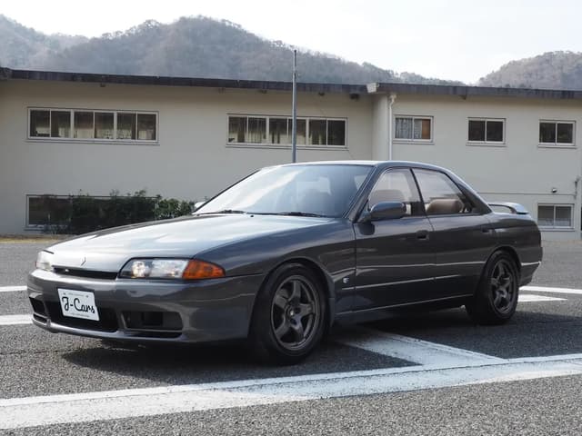 1991 Nissan Skyline JDM car for sale — photo 20 of 24
