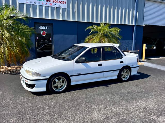 1991 Isuzu JDM car for sale — photo 4 of 25