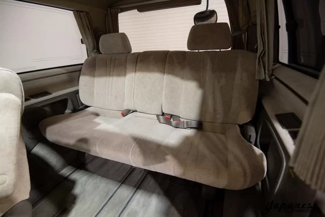 1998 Toyota Granvia JDM car for sale — photo 19 of 25