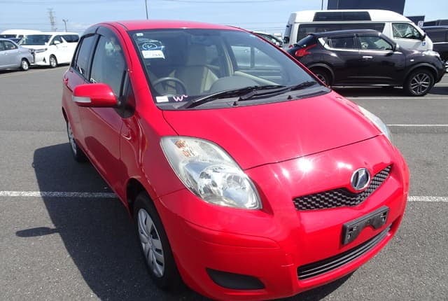 2009 Toyota Vitz JDM car for sale — photo 7 of 25