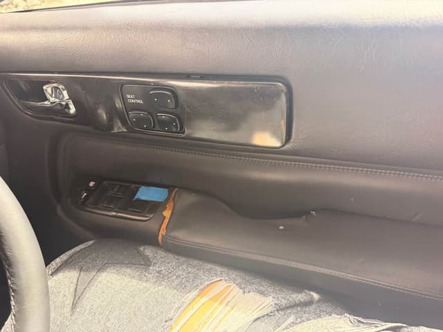 1991 Nissan Cedric JDM car for sale — photo 9 of 20