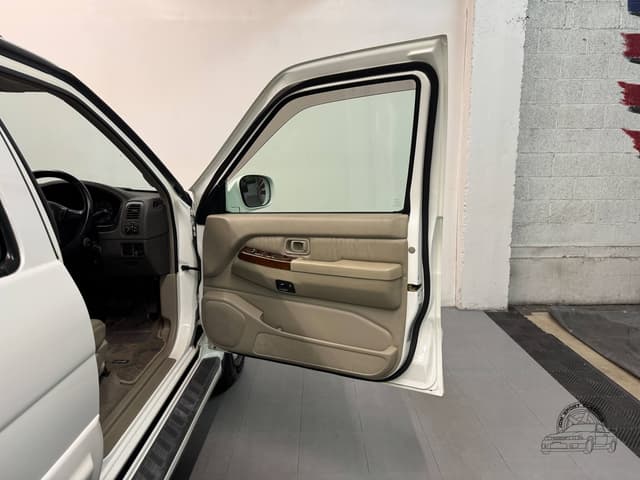 1999 Nissan Terrano JDM car for sale — photo 23 of 25