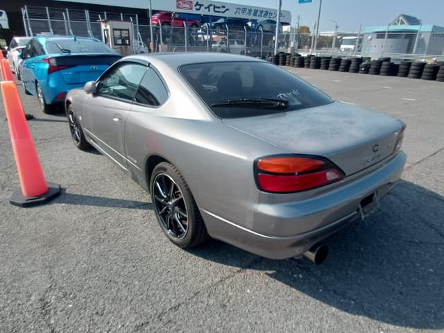 1999 Nissan Silvia JDM car for sale — photo 4 of 10