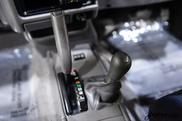 1994 Toyota Hilux Surf JDM car for sale — photo 11 of 25