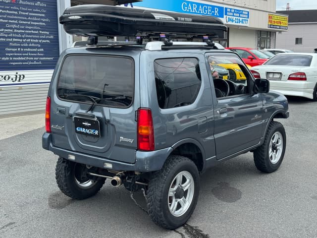 2005 Suzuki Jimny JDM car for sale — photo 13 of 25