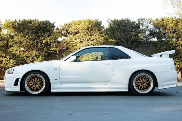 1999 Nissan Skyline JDM car for sale — photo 5 of 25