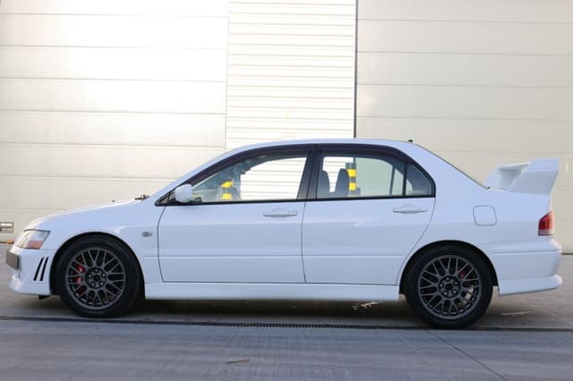 1999 Mitsubishi Lancer Evolution JDM car for sale — photo 17 of 25