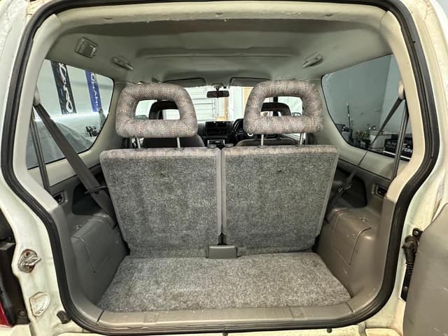 1999 Suzuki Jimny JDM car for sale — photo 15 of 25