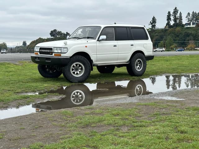 1993 Toyota Land Cruiser JDM car for sale — photo 14 of 17