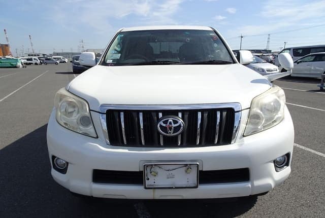 2010 Toyota Land Cruiser Prado JDM car for sale — photo 8 of 25