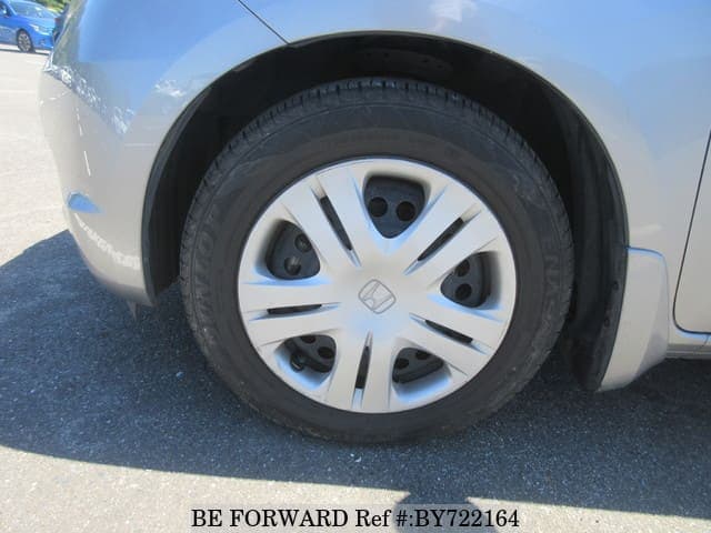 2010 Honda Fit JDM car for sale — photo 9 of 25