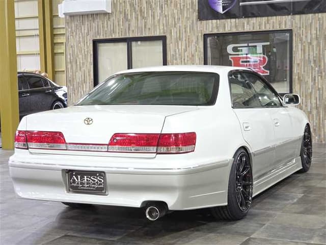 1999 Toyota Mark II JDM car for sale — photo 3 of 25