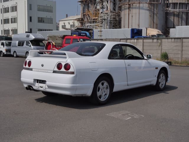 1996 Nissan Skyline JDM car for sale — photo 9 of 25