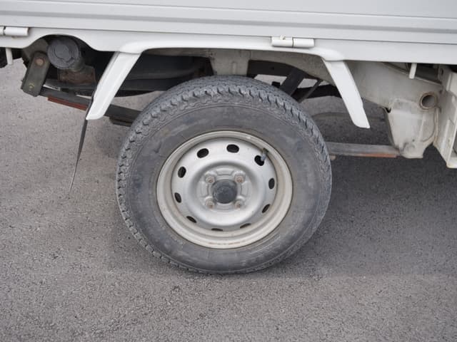 2000 Daihatsu Hijet JDM car for sale — photo 22 of 25
