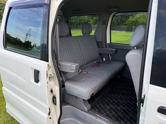 2001 Daihatsu Atrai JDM car for sale — photo 20 of 25