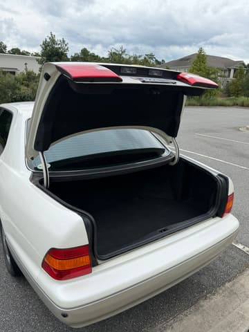 1998 Toyota Celsior JDM car for sale — photo 18 of 25