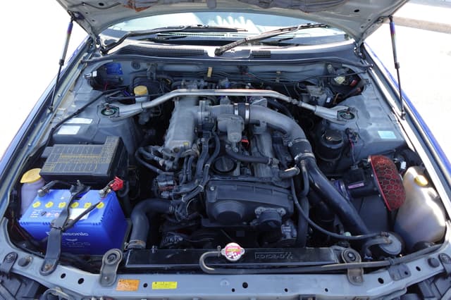 1998 Nissan Skyline JDM car for sale — photo 8 of 18