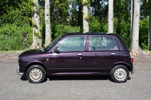 2000 Daihatsu Mira JDM car for sale — photo 7 of 10