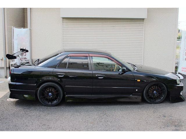 2000 Nissan Skyline JDM car for sale — photo 4 of 16
