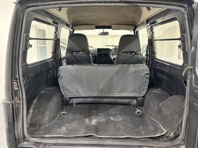 1994 Suzuki Jimny JDM car for sale — photo 20 of 25
