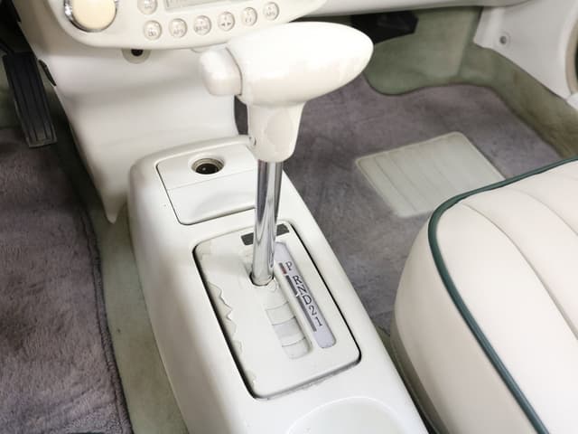 1992 Nissan Figaro JDM car for sale — photo 17 of 25