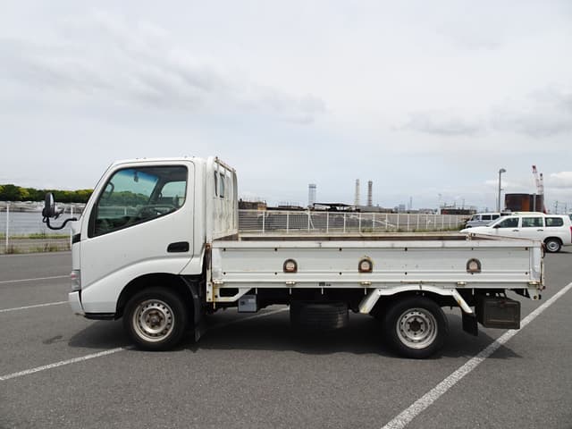 2003 Toyota Toyoace JDM car for sale — photo 2 of 10