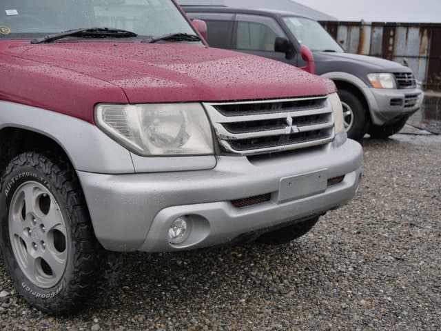 2000 Mitsubishi Pajero JDM car for sale — photo 11 of 25