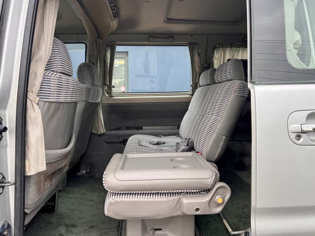 1998 Honda Stepwagon JDM car for sale — photo 19 of 25