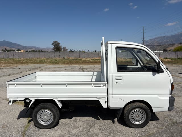 1991 Mitsubishi Minicab JDM car for sale — photo 24 of 25