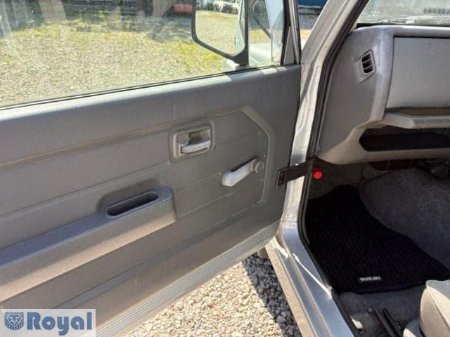 1997 Suzuki Jimny JDM car for sale — photo 23 of 25