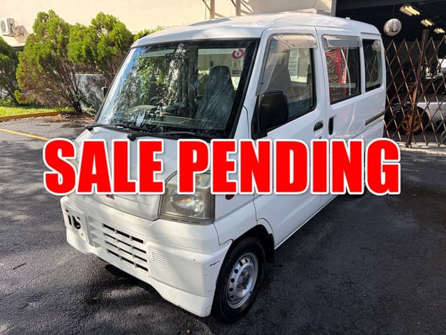 1999 Mitsubishi Minicab JDM car for sale — photo 3 of 19