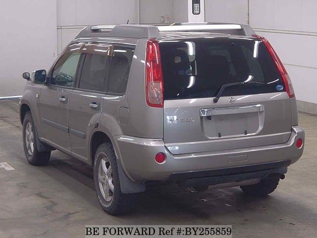 2006 Nissan X Trail JDM car for sale — photo 4 of 6